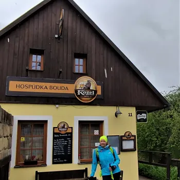 Střezivojice na Kokořínsku - Nordic Walking výšlap za kamennými růžemi