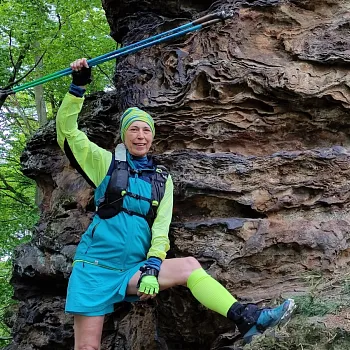 Střezivojice na Kokořínsku - Nordic Walking výšlap za kamennými růžemi