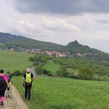 Libochovany – NW výšlap na  Tři kříže, Kamýk, kamenné kruhy a  Radobýl. Buřty s sebou.