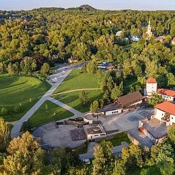 OSTRAVA!!! podivuhodná - předvánoční Nordic Walking setkání.