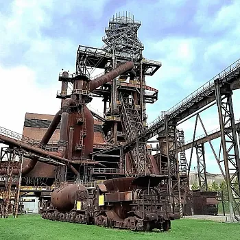 OSTRAVA!!! podivuhodná - předvánoční Nordic Walking setkání.