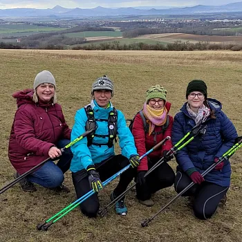 Mělnicko - Nordic Walking výšlap na horu Říp