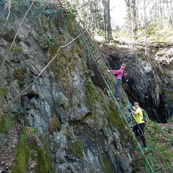 Zlaté Hory - výšlap z Polska na Velkou Stříbrnou, buřtíky na konec