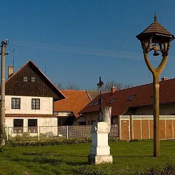 Kokořínsko - Nordic Walking krajem mého táty. Nedamy, Šemánovický důl, Bosyně, Harasov.
