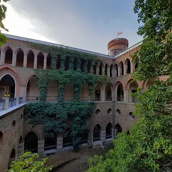 Javorník ve Slezsku - aktivní Nordic Walking víkend. Rychleby, Bílá Voda, Žulovsko, Tančírna.