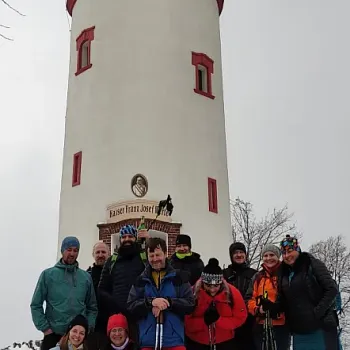 Zlaté Hory - na Bílou sobotu pěšky z Forvízu, přes Větrnou a Biskupskou kupu