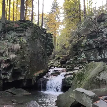 Beskydy, Frýdlant nad Ostravicí  – Nordic Walking výšlap k hospodě U Věličků a vodopádům Satiny