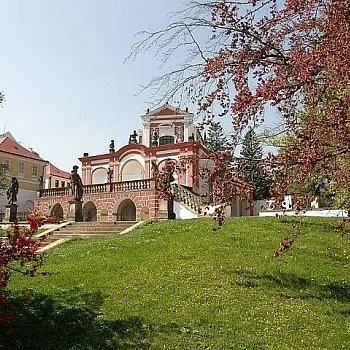 EXPEDICE KRUŠNÉ HORY - Nordic Walking přechod z Nejdek/Tisová do Klášterce nad Ohří