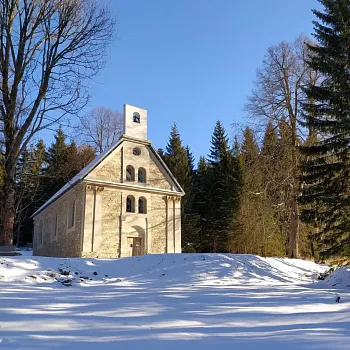 ZLATÉ HORY – SILVESTR WALKING 2024 – z Horního Údolí přes kapli Sv. Anny do Zlatých – buřtíky s sebou