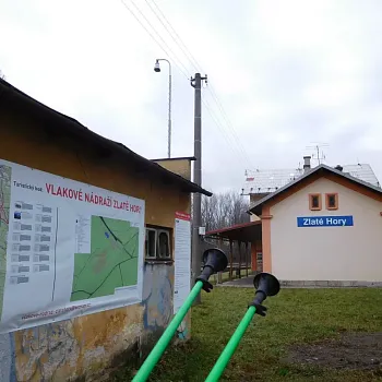 ZLATÉ HORY – SILVESTR WALKING 2024 – z Horního Údolí přes kapli Sv. Anny do Zlatých – buřtíky s sebou