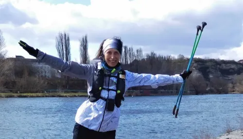 Veltrusy – povltavský Nordic Walking výšlap. Renesance, buřtíky, industriál. Baroko  na konec.