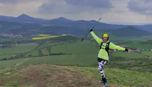 Libochovany – NW výšlap na  Tři kříže, Kamýk, kamenné kruhy a  Radobýl. Buřty s sebou.