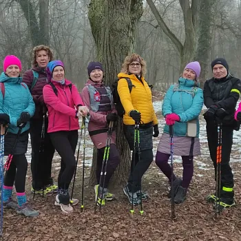 Lhotka u Mělníka - Nordic Walking výšlap za humny