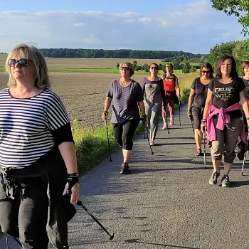 Nordic Walking kurz v Byšicích - Vitana vaří za vás.