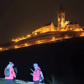 Večerní předvánoční Nordic Walking na Mělníku a pod Mělníkem.