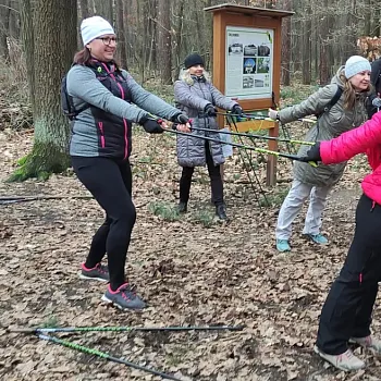 Mělník, Chloumek - zaostřeno na techniku Nordic Walking a hlavně na blbinky