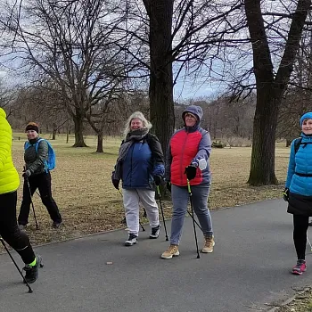 Ostrava - Komenského sady - zaostřeno na Nordic Walking techniku