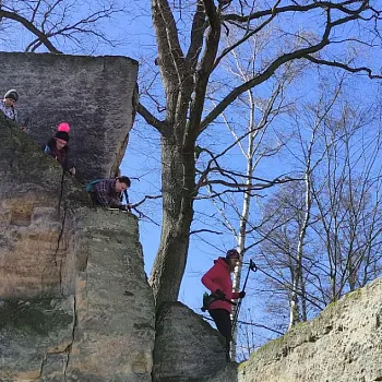 Zahrádky u České Lípy –  Holanské rybníky, zříceniny, panny a hastrmani