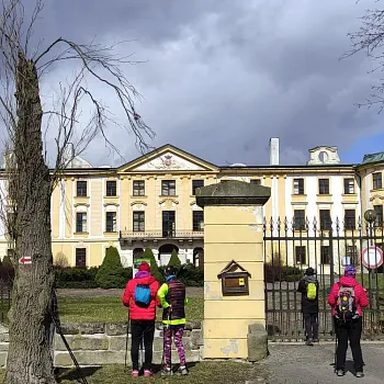 Zahrádky u České Lípy –  Holanské rybníky, zříceniny, panny a hastrmani