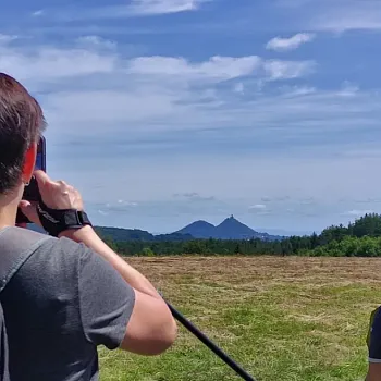 Kokořínsko - Nordic Walking skalním městem u Střezivojic.