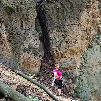 Kokořínsko - Nordic Walking skalním městem u Střezivojic.
