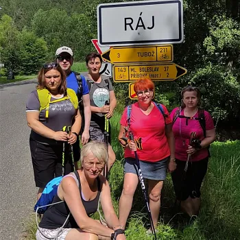 Kokořínsko - Nordic Walking skalním městem u Střezivojic.