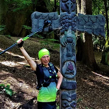 Kokořínsko - Nordic Walking skalním městem u Střezivojic.