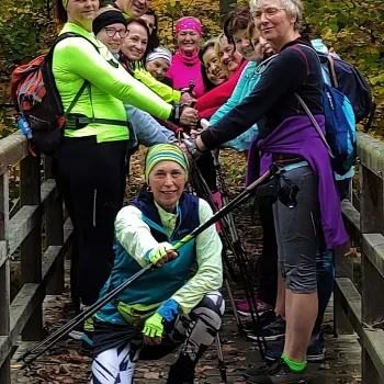 Veltrusy - Nordic Walking v zámeckém parku