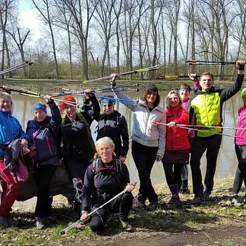 Podél Bílé řeky - Nordic Walking z Neratovic do Kostelce