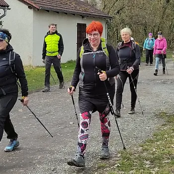 Podél Bílé řeky - Nordic Walking z Neratovic do Kostelce