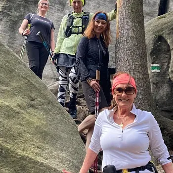 Broumovsko, den čtvrtý. Stolová hora Ostaš. Epilog.