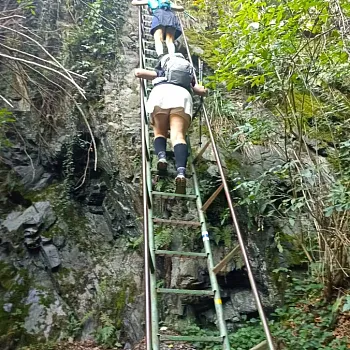 Svatý Václav na Zlatohorsku. Nordic Walking i sightseeing.