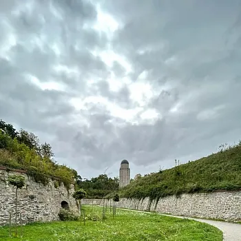 Svatý Václav na Zlatohorsku. Nordic Walking i sightseeing.