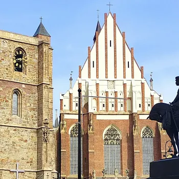 Svatý Václav na Zlatohorsku. Nordic Walking i sightseeing.