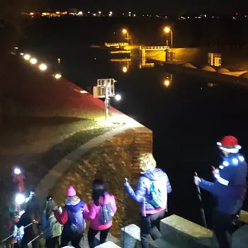 Mělník - vánoční Nordic Walking do tmy