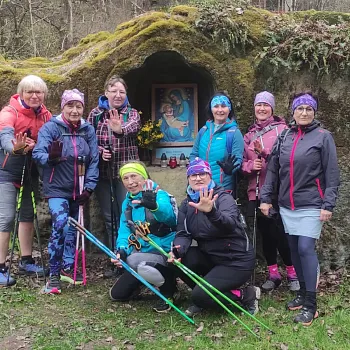 Kokořínsko - Nordic Walking z Dobřeně do Chudolaz