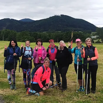 Beskydy - NW výšlap k hospodě u Veličků a vodopádům Satiny