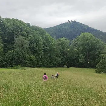 Beskydy - NW výšlap k hospodě u Veličků a vodopádům Satiny