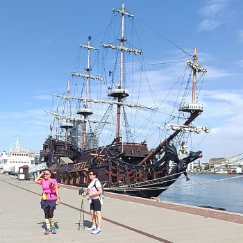 Narozeninový Balt. Den třetí. Jedni lodí na poloostrov Hel, druzí na křižácký hrad Malbork.