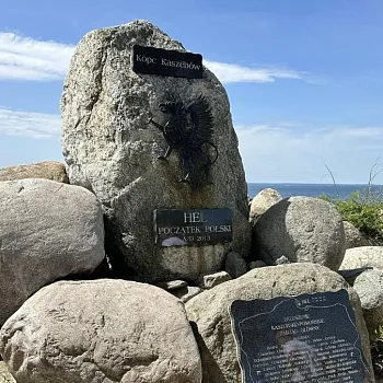 Narozeninový Balt. Den třetí. Jedni lodí na poloostrov Hel, druzí na křižácký hrad Malbork.