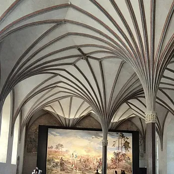 Narozeninový Balt. Den třetí. Jedni lodí na poloostrov Hel, druzí na křižácký hrad Malbork.