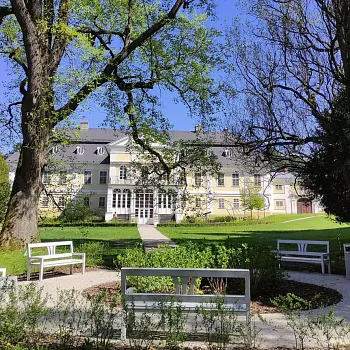 Ostrava!!! podivuhodná - 18. poledník, trilobiti, kouzelné  místo a zakletý zámek