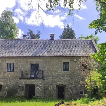 Kokořínsko - Nordic Walking přes Vrátenskou horu, Housku, Beškovský vrch do Panské Vsi u Dubé