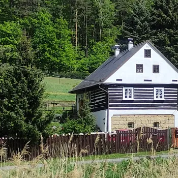 Kokořínsko - Nordic Walking přes Vrátenskou horu, Housku, Beškovský vrch do Panské Vsi u Dubé