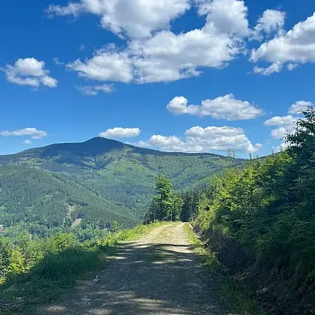 Beskydy. Ostravice - horský Nordic Walking výšlap k vodopádům Bučacího potoka