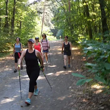 Nordic Walking jóga a jiné neplechy v Hostivaři