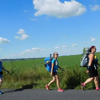 10 dní putování českou krajinou z Blaníku na Říp
