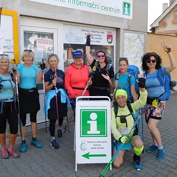 10 dní putování českou krajinou z Blaníku na Říp