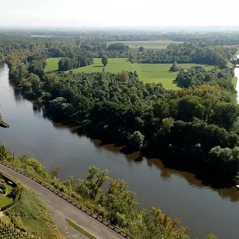 10 dní putování českou krajinou z Blaníku na Říp