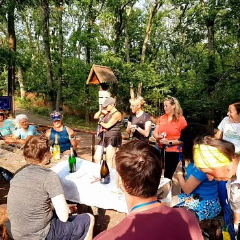 10 dní putování českou krajinou z Blaníku na Říp